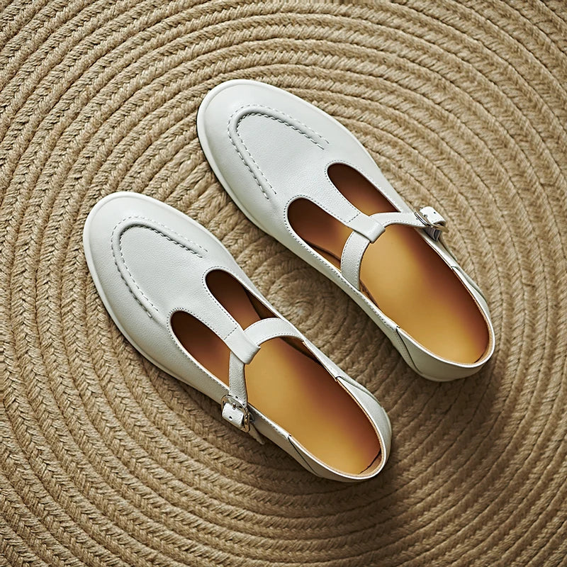 Selvana | Low Heeled Pumps