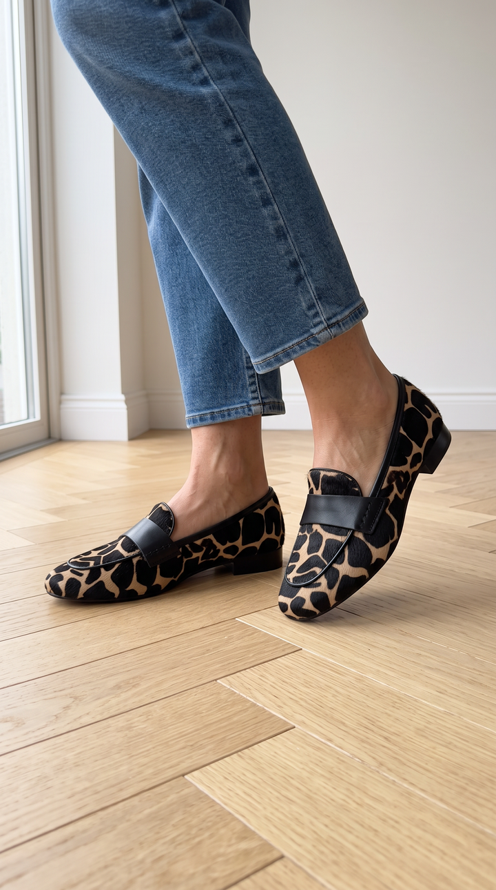 Giulia | Moccasin, Apricot Giraffe